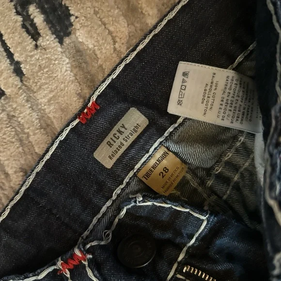 True Religion Dark Blue Jeans with White and Red Stitching Vamps - Picture 2 of 4